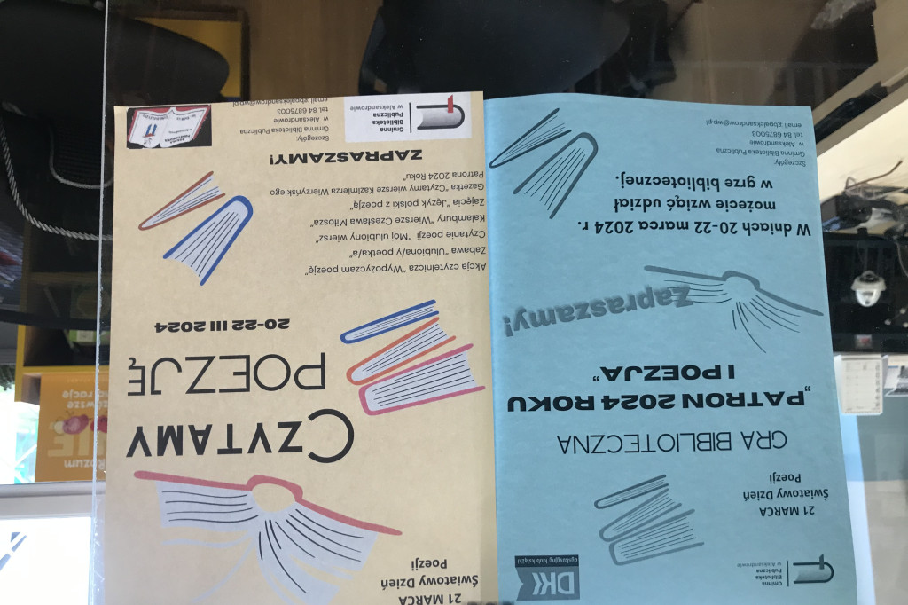 Czytamy poezję