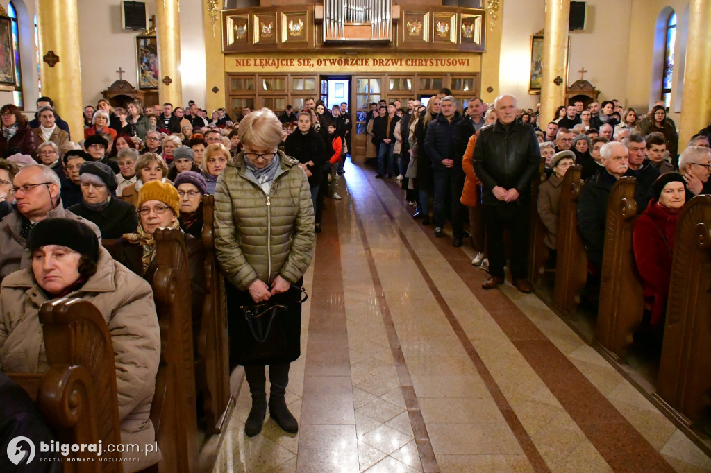 Miłość Krzyża - Wielki Piątek