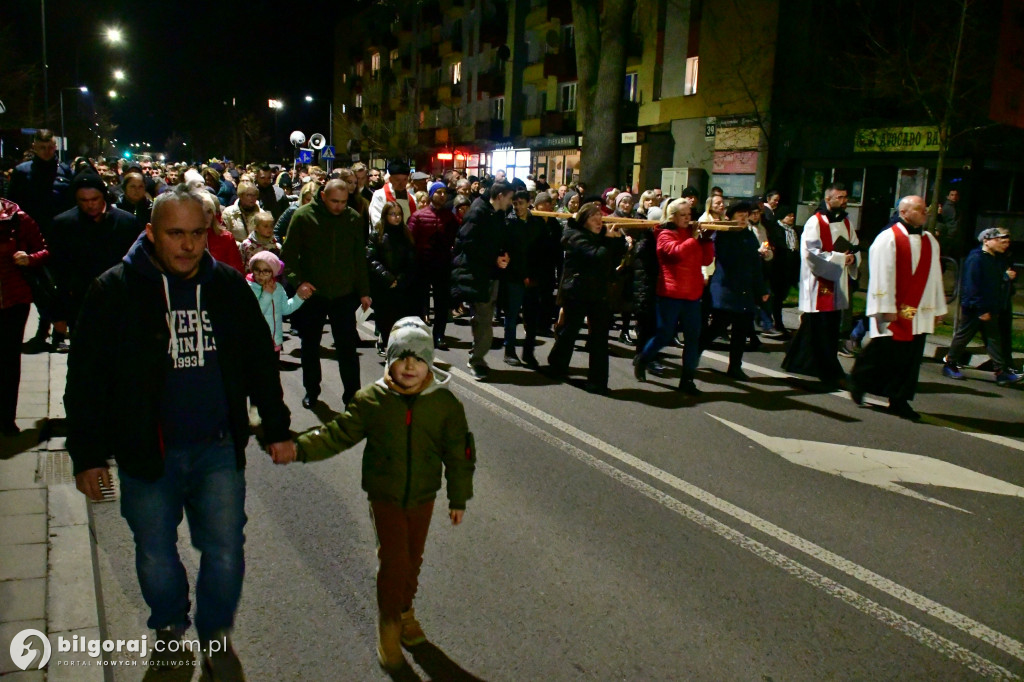 Droga Krzyżowa na ulicach Biłgoraja