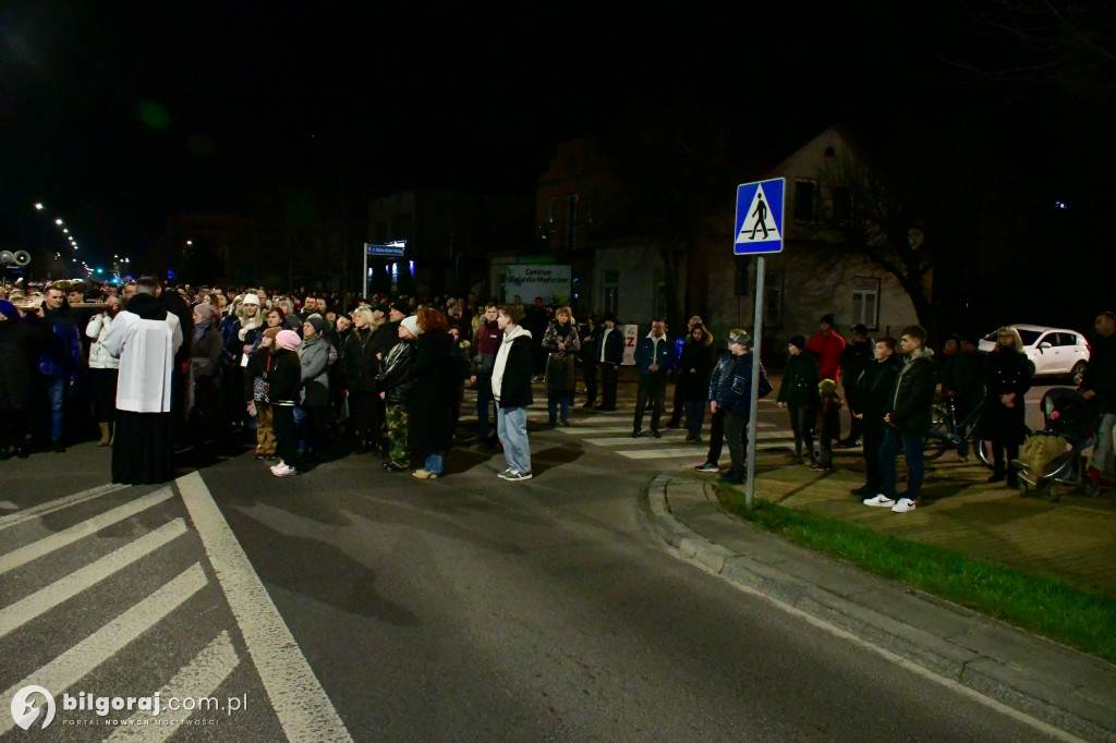 Droga Krzyżowa na ulicach Biłgoraja