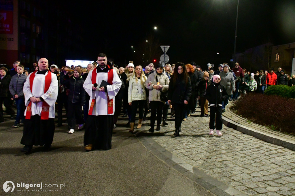 Droga Krzyżowa na ulicach Biłgoraja