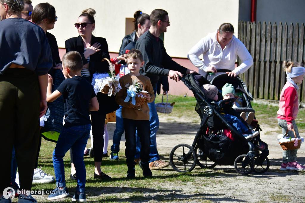 Błogosławieństwo pokarmów w Wielką Sobotę. Tradycja nadal żywa