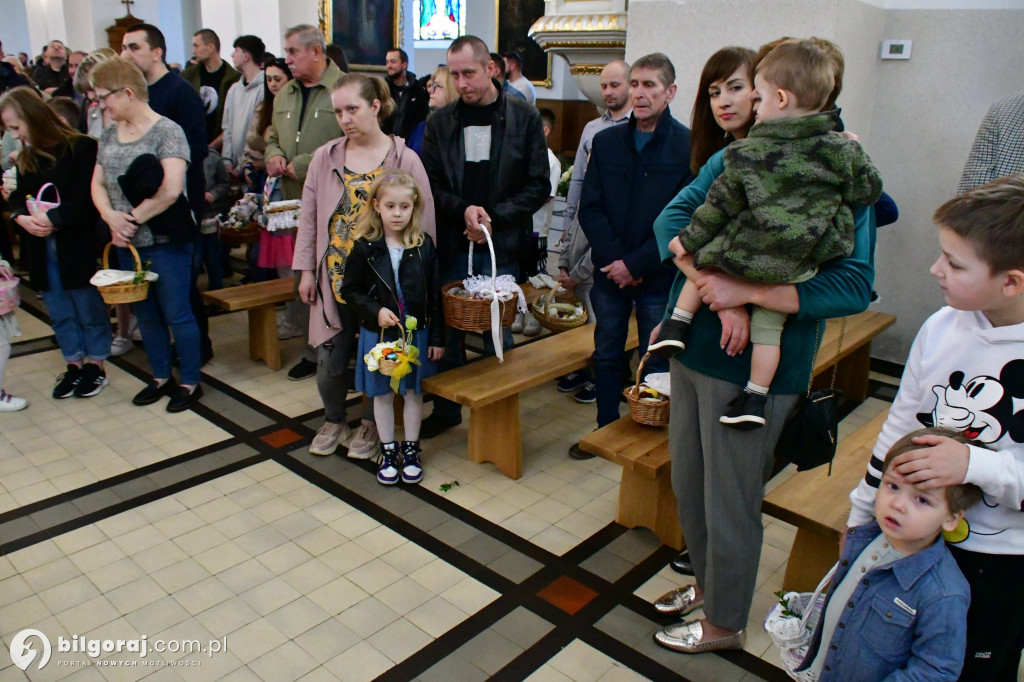 Błogosławieństwo pokarmów w Wielką Sobotę. Tradycja nadal żywa
