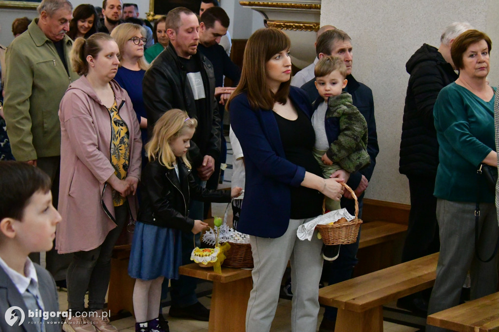 Błogosławieństwo pokarmów w Wielką Sobotę. Tradycja nadal żywa