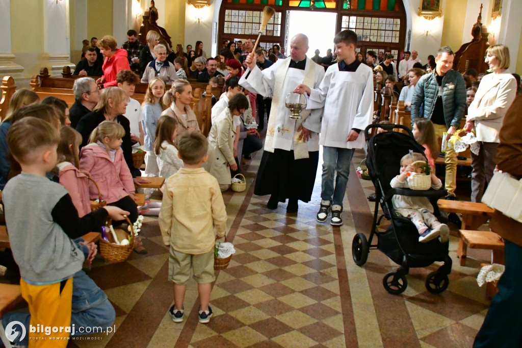 Błogosławieństwo pokarmów w Wielką Sobotę. Tradycja nadal żywa