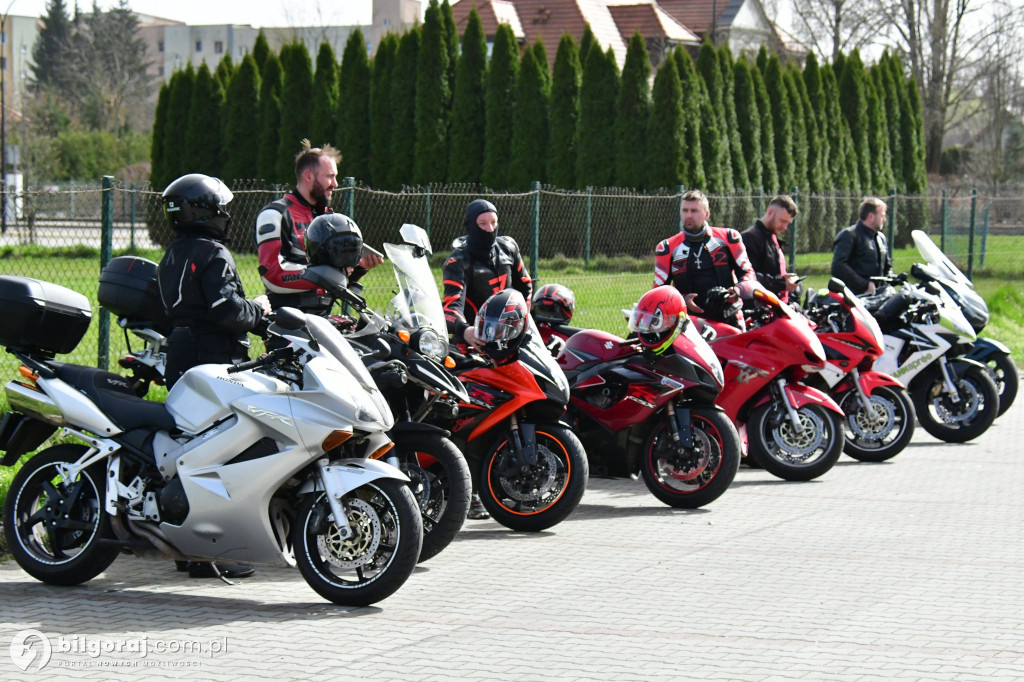 Motocykliści rozpoczęli sezon. Tak powitali wiosnę