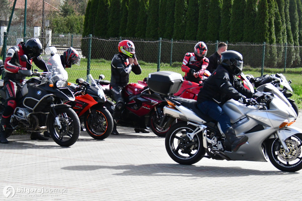 Motocykliści rozpoczęli sezon. Tak powitali wiosnę
