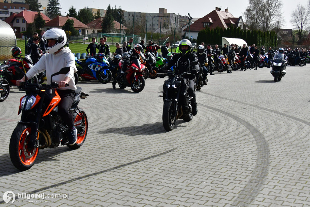Motocykliści rozpoczęli sezon. Tak powitali wiosnę