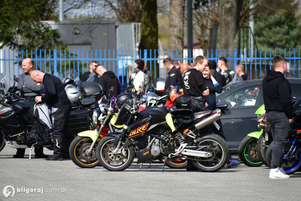 Motocykliści rozpoczęli sezon. Tak powitali wiosnę
