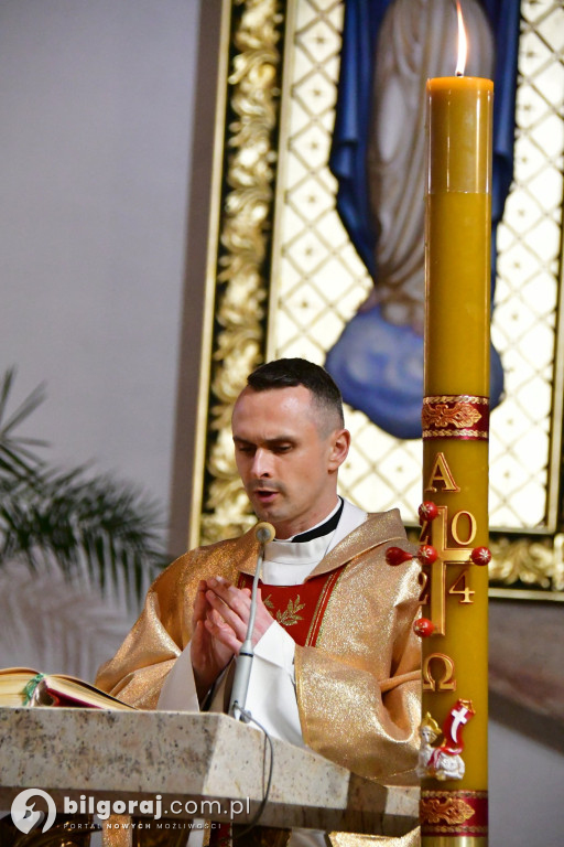 Wigilia Paschalna. Chrystus zmartwychwstał i żyje!
