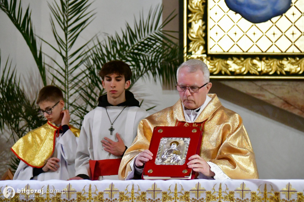 Wigilia Paschalna. Chrystus zmartwychwstał i żyje!