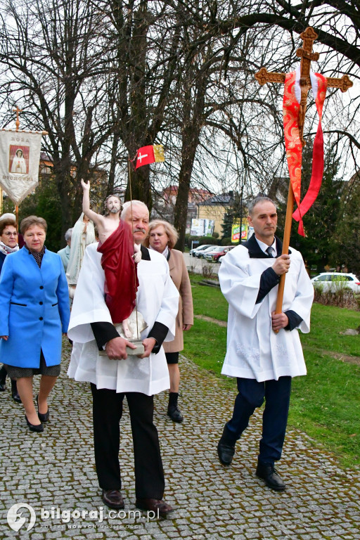 Wielka Niedziela. „Ujrzał i uwierzył”