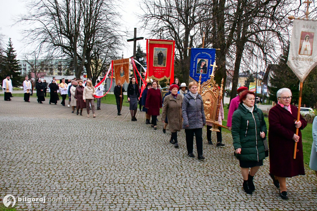 Wielka Niedziela. „Ujrzał i uwierzył”