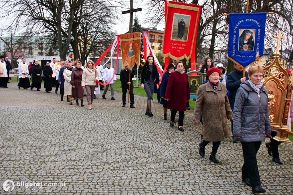 Wielka Niedziela. „Ujrzał i uwierzył”