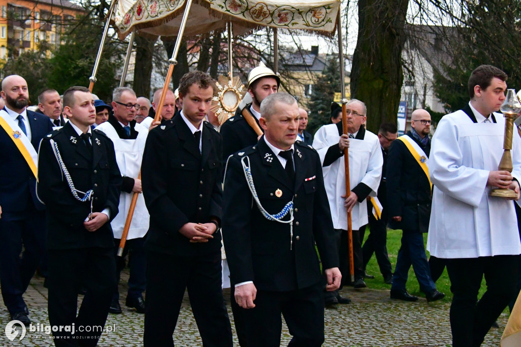 Wielka Niedziela. „Ujrzał i uwierzył”