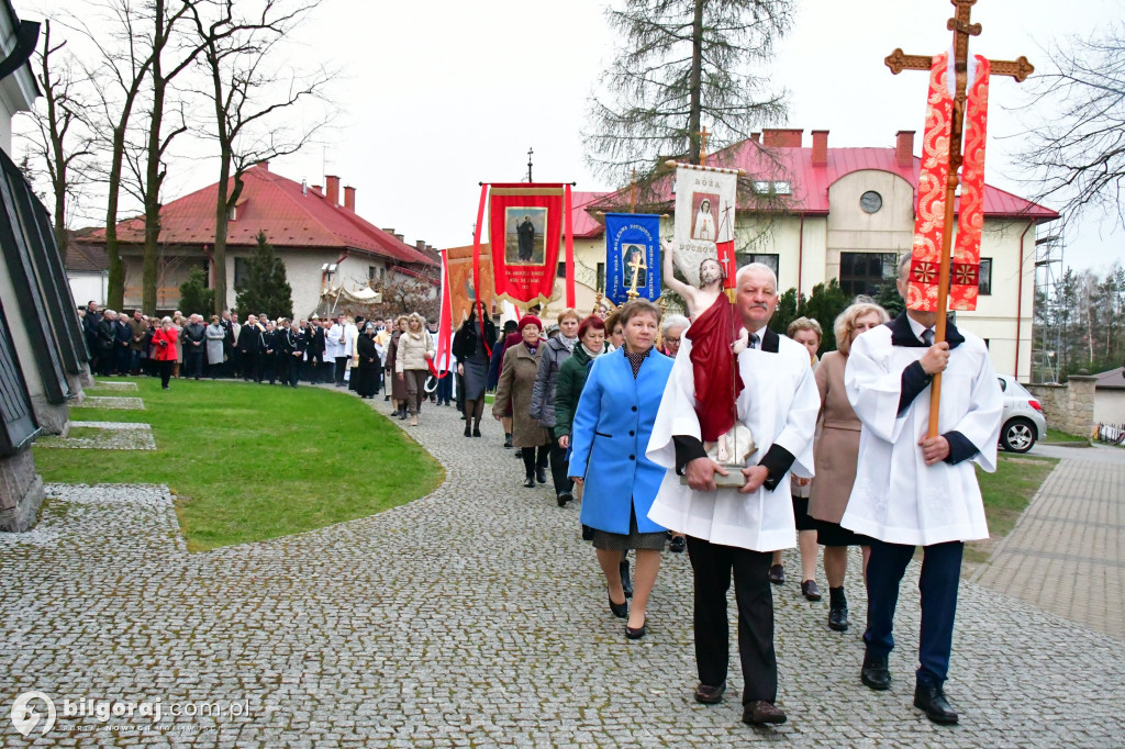 Wielka Niedziela. „Ujrzał i uwierzył”
