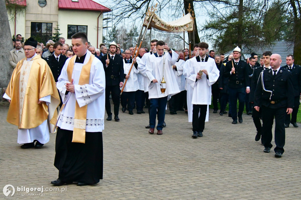 Wielka Niedziela. „Ujrzał i uwierzył”