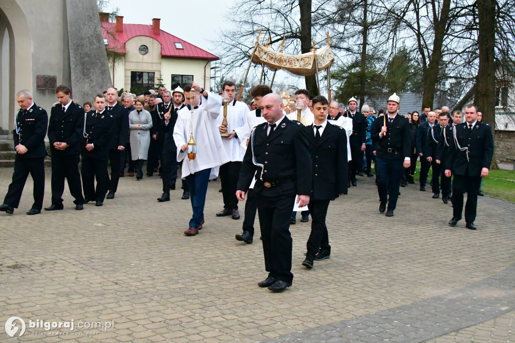 Wielka Niedziela. „Ujrzał i uwierzył”