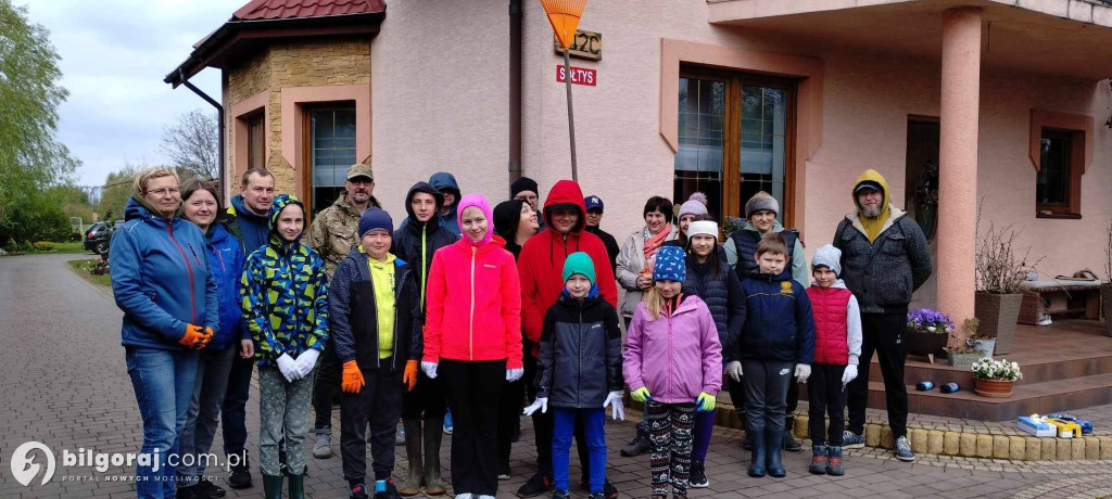 Dereźnia sprząta i świętuje! Mieszkańcy po raz kolejny zadbali o porządek
