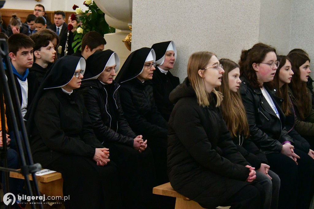 Wprowadzenie relikwii rodziny Ulmów do sanktuarium św. Marii Magdaleny