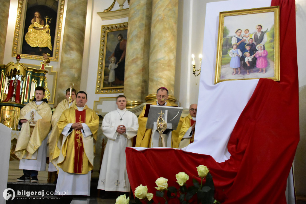 Wprowadzenie relikwii rodziny Ulmów do sanktuarium św. Marii Magdaleny