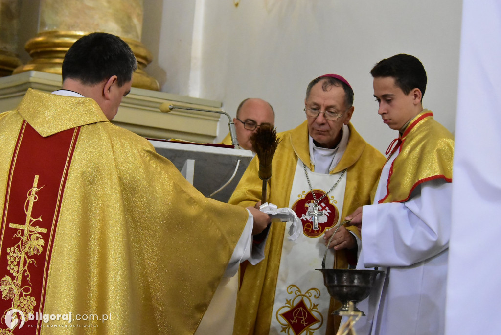 Wprowadzenie relikwii rodziny Ulmów do sanktuarium św. Marii Magdaleny