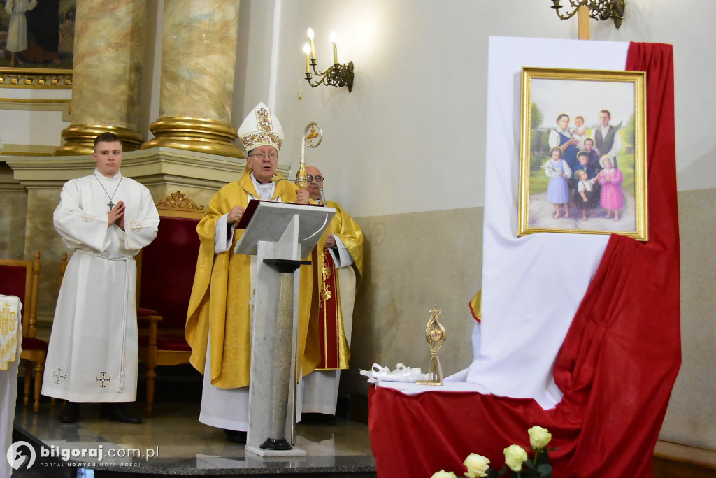 Wprowadzenie relikwii rodziny Ulmów do sanktuarium św. Marii Magdaleny
