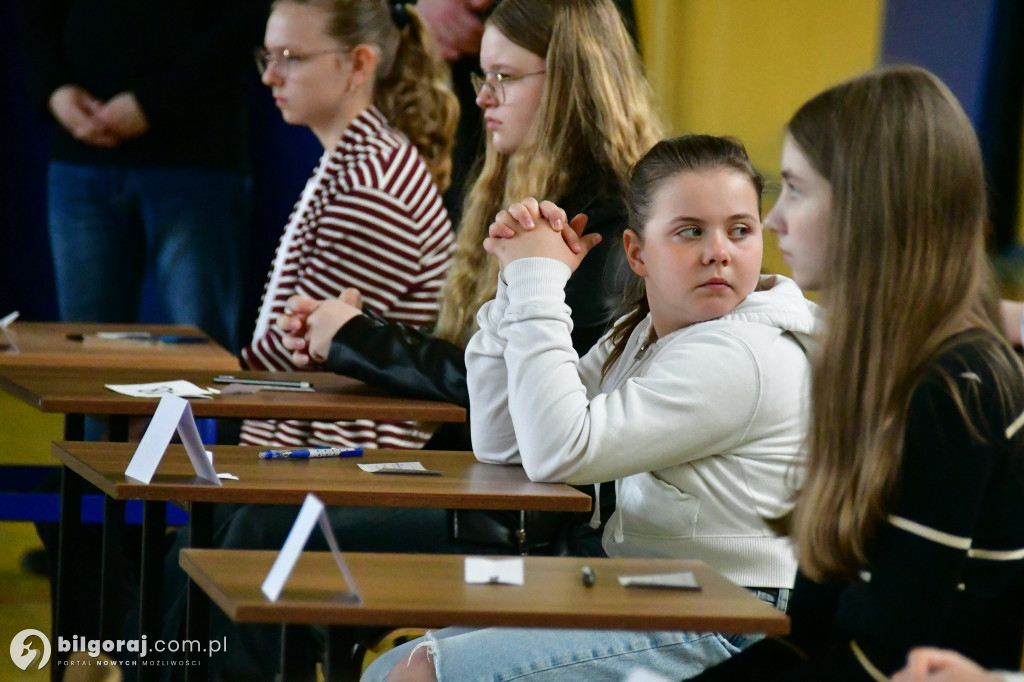 Młodzież z powiatu sprawdzała się w znajomości Ewangelii św. Łukasza