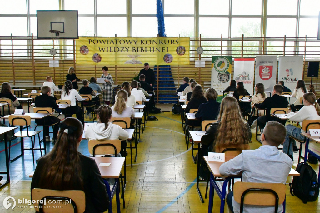 Młodzież z powiatu sprawdzała się w znajomości Ewangelii św. Łukasza