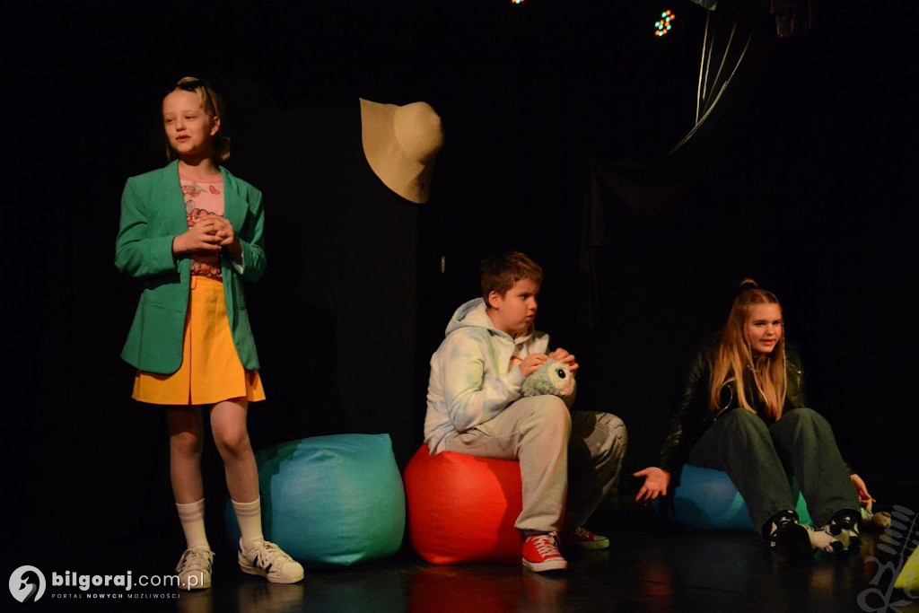 Teatralny sukces młodych aktorów
