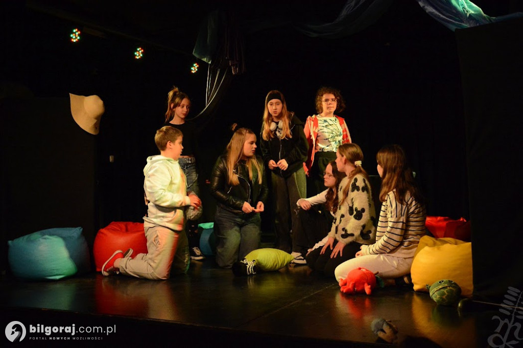Teatralny sukces młodych aktorów