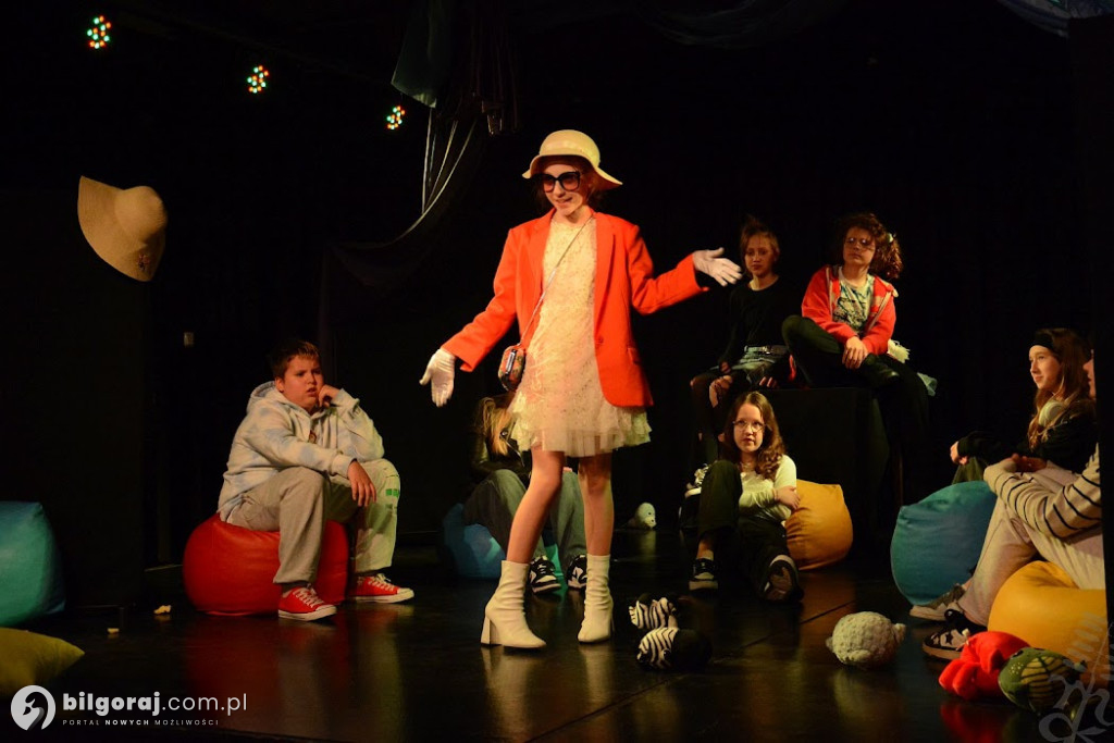 Teatralny sukces młodych aktorów