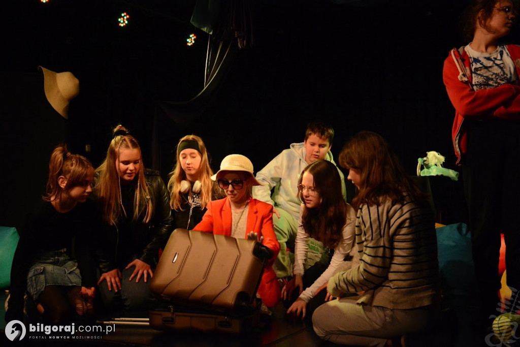 Teatralny sukces młodych aktorów