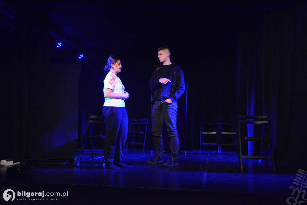 Teatralny sukces młodych aktorów