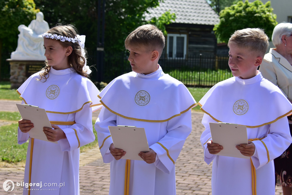 Uroczystość I Komunii Świętej w Biłgoraju: Radość z pierwszego spotkania z Chrystusem