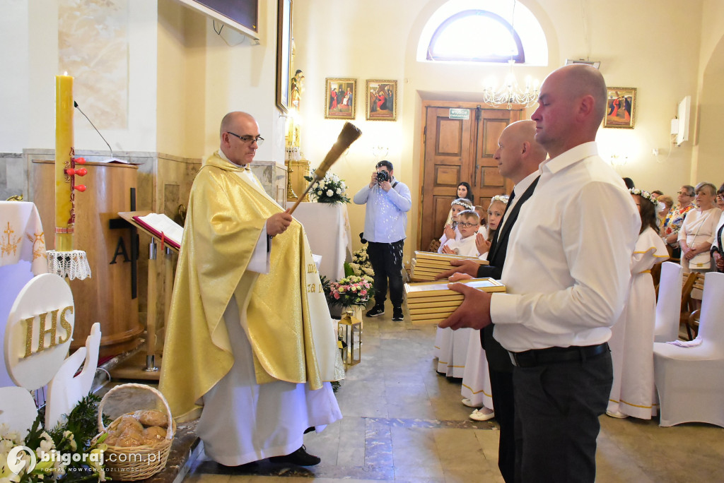 Uroczystość I Komunii Świętej w Biłgoraju: Radość z pierwszego spotkania z Chrystusem