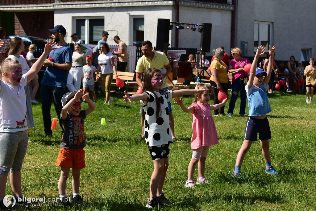 Aleksandrów: Strażacki piknik rodzinny zintegrował mieszkańców!