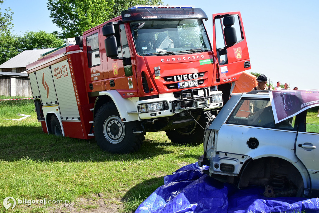 Aleksandrów: Strażacki piknik rodzinny zintegrował mieszkańców!