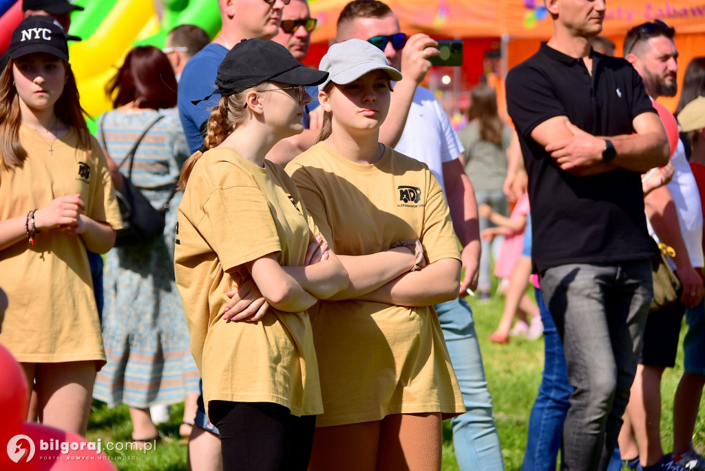 Aleksandrów: Strażacki piknik rodzinny zintegrował mieszkańców!