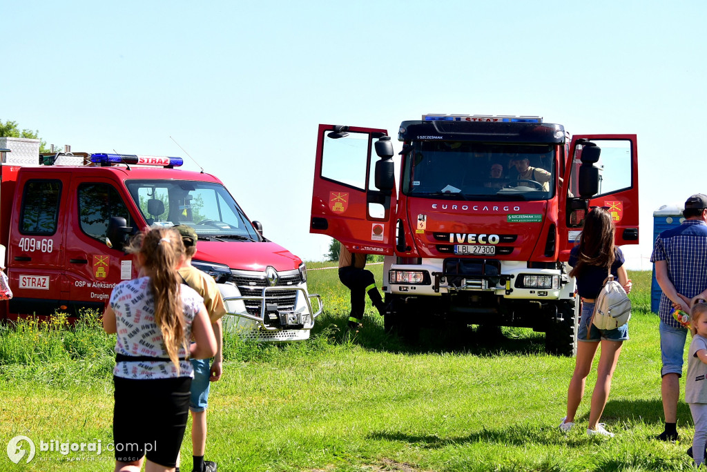 Aleksandrów: Strażacki piknik rodzinny zintegrował mieszkańców!