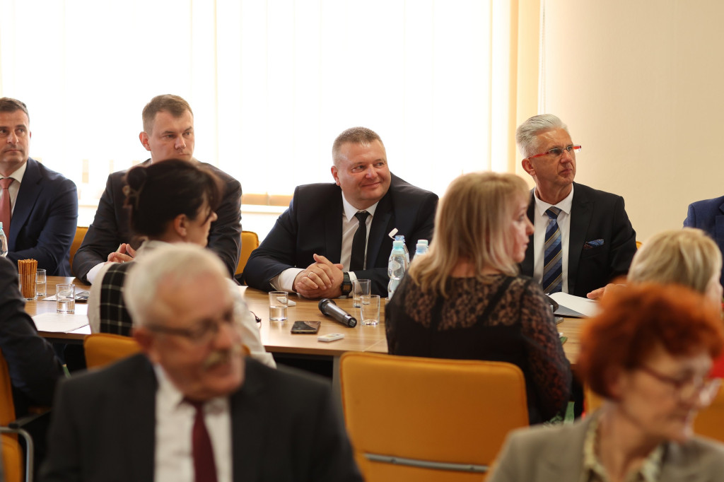 Andrzej Szarlip starostą. Rada dokonała wyboru. Kto jeszcze w Zarządzie Powiatu?
