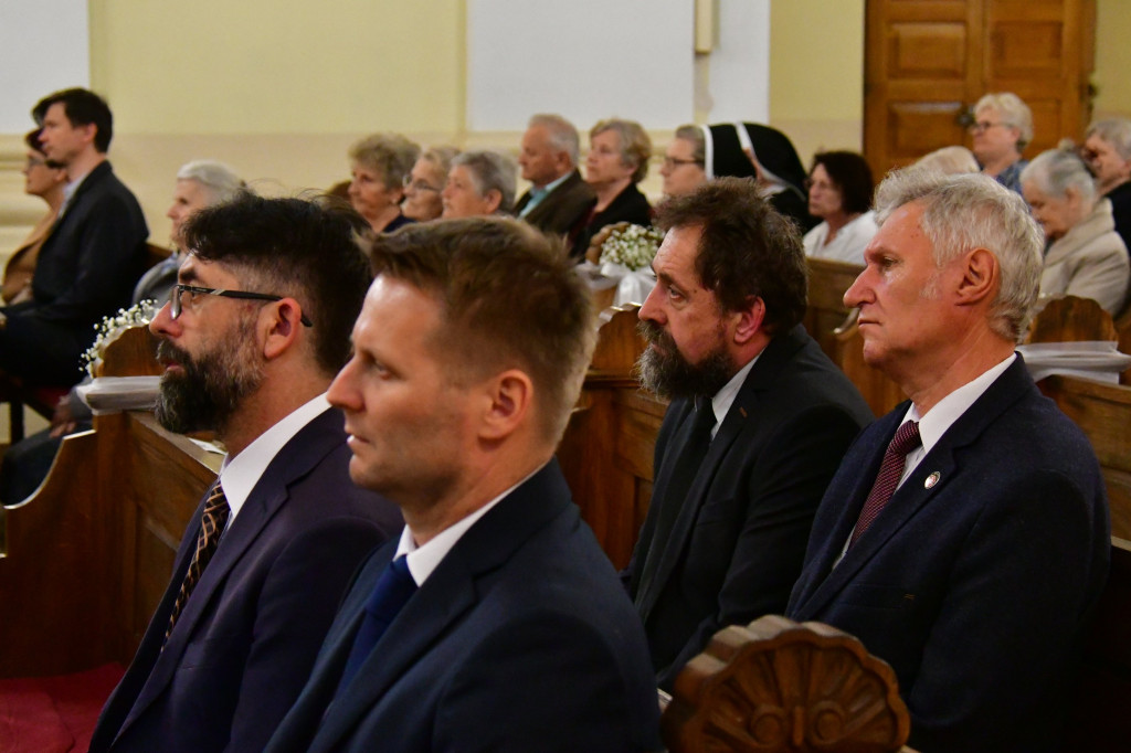 Nowa Rada Miasta Biłgoraja zainaugurowała kadencję mszą świętą