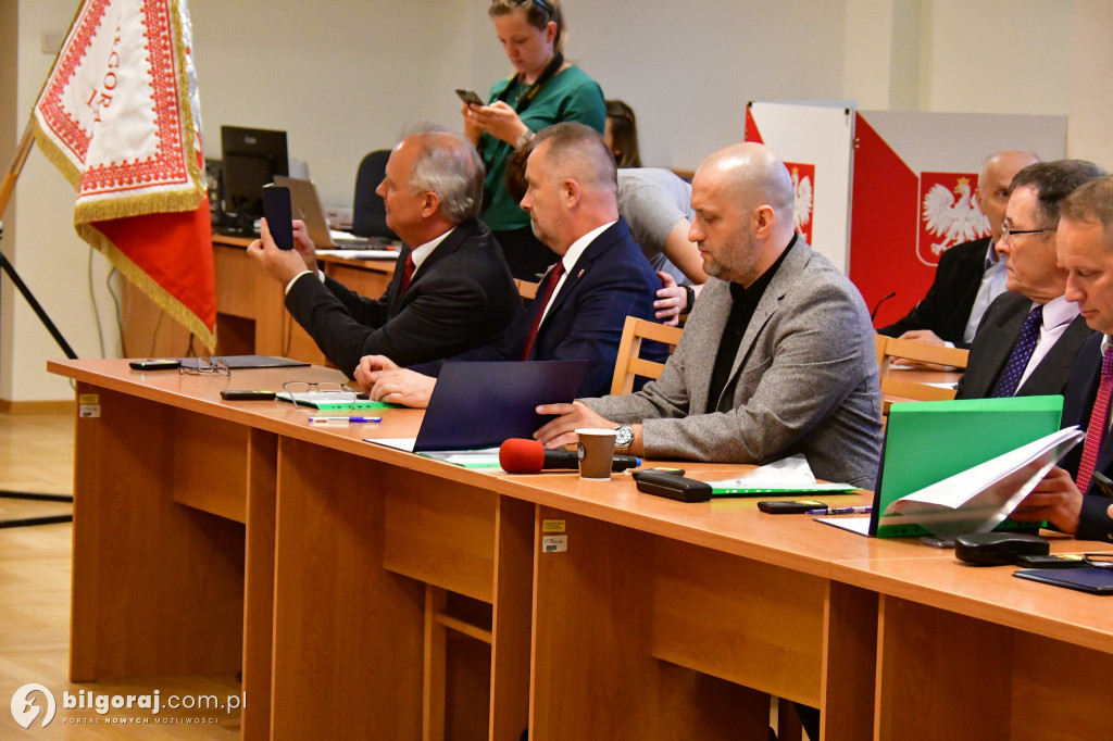 Rada Miasta i burmistrz złożyli ślubowania i wybrali Przewodniczącego