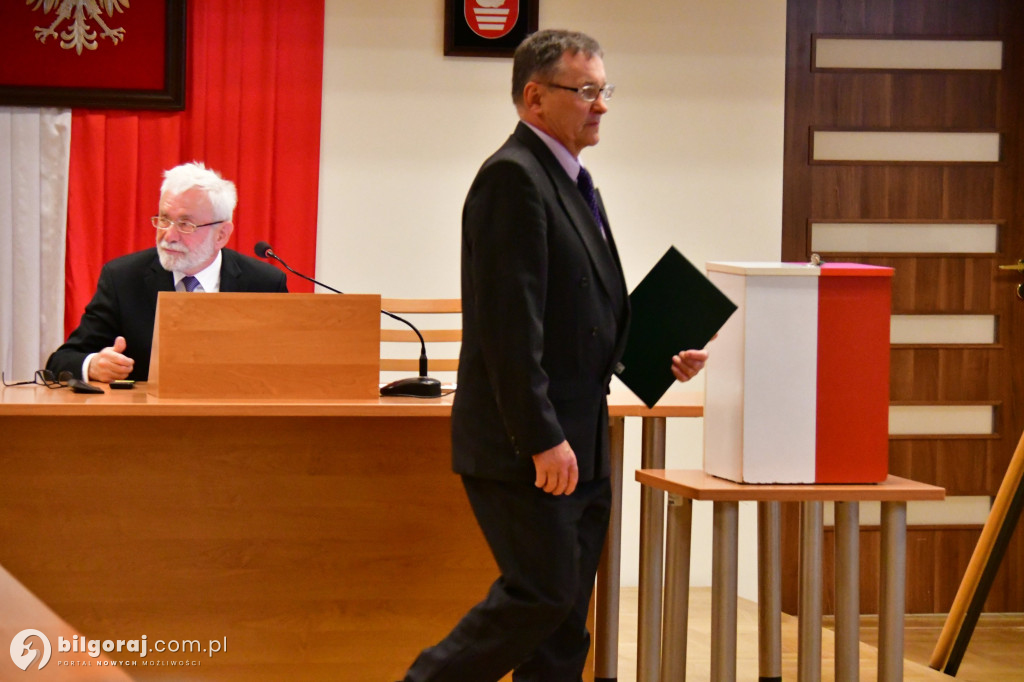 Rada Miasta i burmistrz złożyli ślubowania i wybrali Przewodniczącego