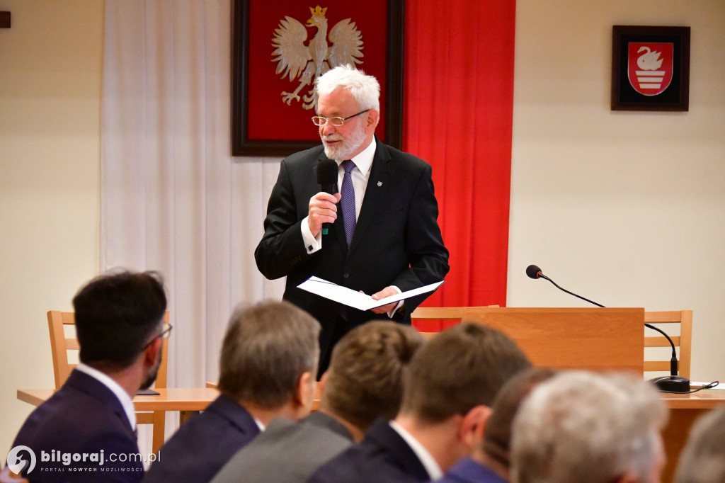 Rada Miasta i burmistrz złożyli ślubowania i wybrali Przewodniczącego