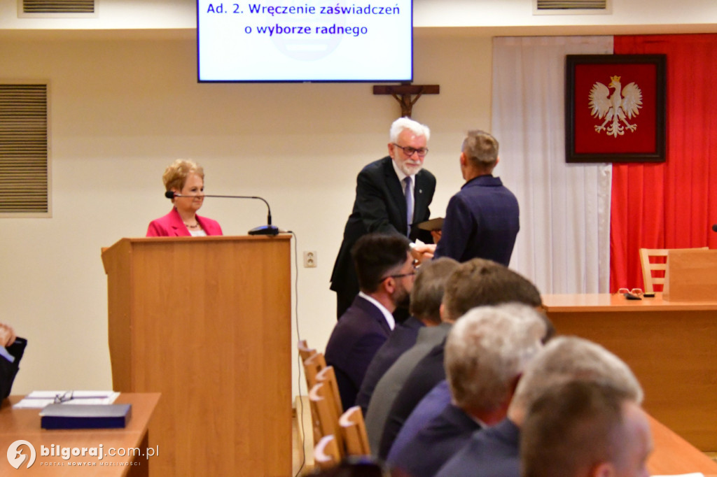 Rada Miasta i burmistrz złożyli ślubowania i wybrali Przewodniczącego