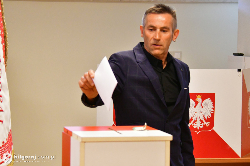 Rada Miasta i burmistrz złożyli ślubowania i wybrali Przewodniczącego