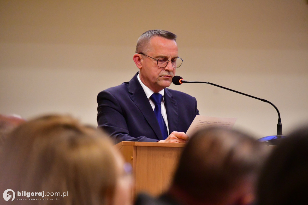 Rada Miasta i burmistrz złożyli ślubowania i wybrali Przewodniczącego