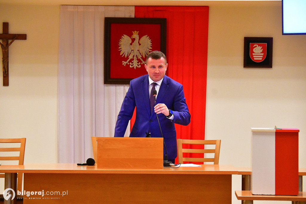 Rada Miasta i burmistrz złożyli ślubowania i wybrali Przewodniczącego
