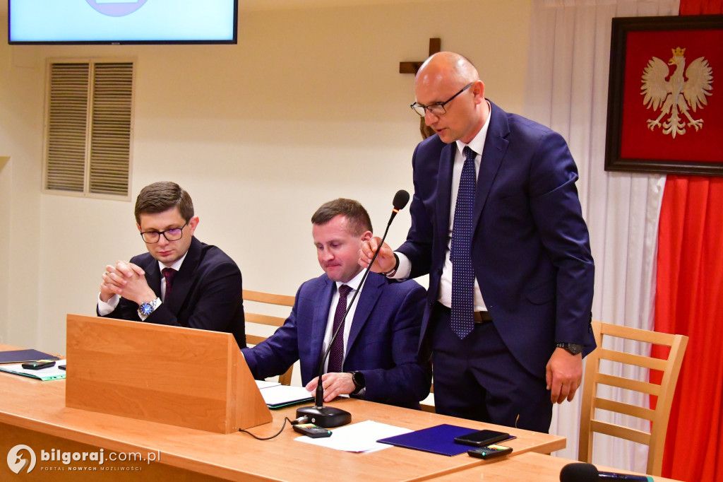 Rada Miasta i burmistrz złożyli ślubowania i wybrali Przewodniczącego